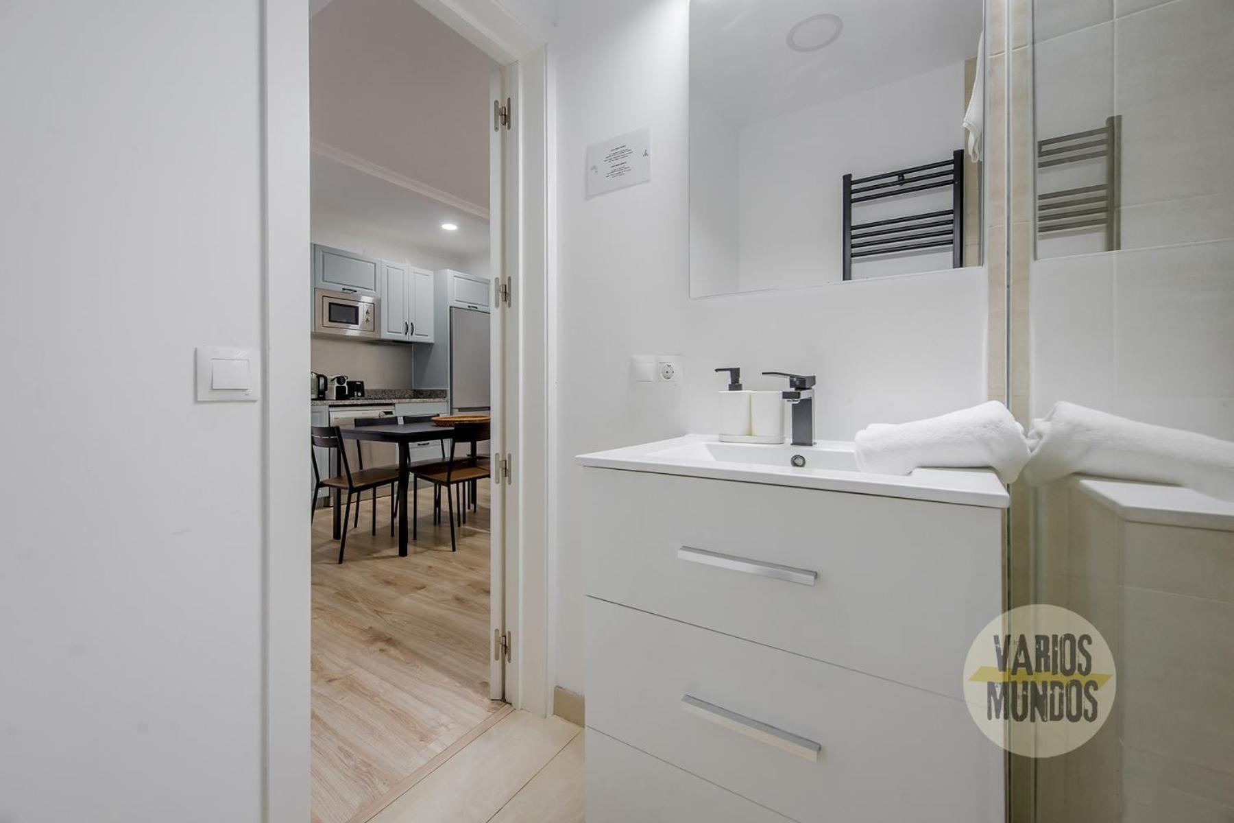 Nuevo Apt De 9Pax En La Cava Alta Centro De Madrid E1 Exterior photo