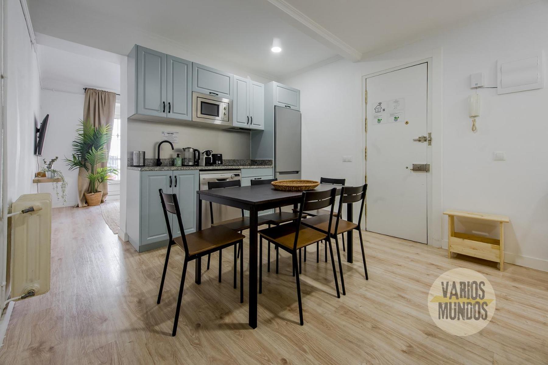 Nuevo Apt De 9Pax En La Cava Alta Centro De Madrid E1 Exterior photo